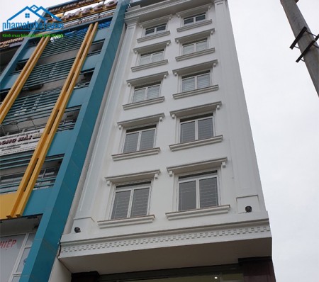 Cho Thuê Tòa Nhà Văn Phòng 9 Tầng Mặt Phố Nguyễn Xiển. Giá 6000USD