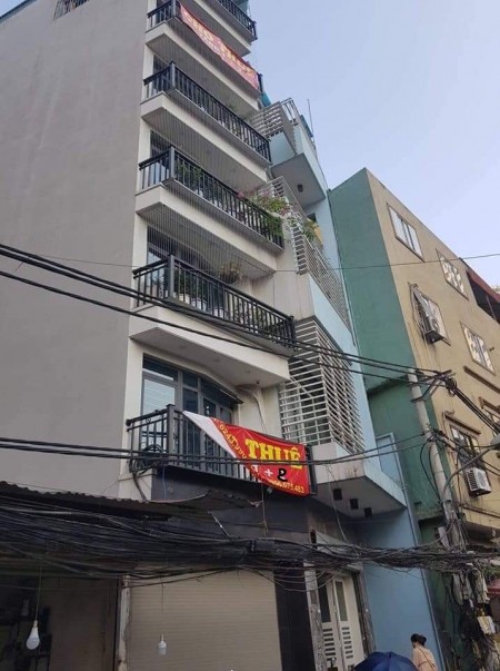 Mảnh đất vàng sót 90m 1x tỉ, kd ô tô tránh phố Trần Quang Diệu. LH 0352817810