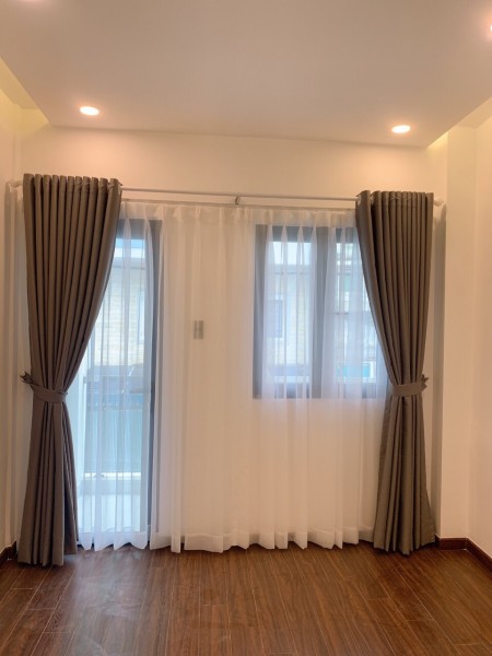 Chính Chủ Bán gấp nhà mới xây 5 tầng hẻm 4m Lý Nam Đế, Phường 7, Quận 11. kế Quận 10. Giá 4,7 tỷ