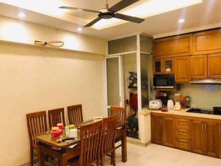 Cần bán nhà phố Lương Định Của, ô tô tận cửa, kinh doanh tốt, 46mx3.5 tầng, giá 10.5 tỷ