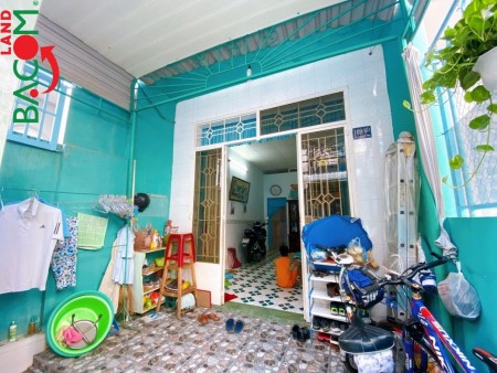 Cần bán nhà c4 2 Mặt tiền ngay Hoa Lư gần chợ Biên Hòa Dt 59m2 giá 2ty550 thương lượng