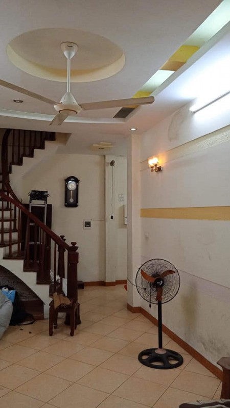 Cực hiếm! Bạch Mai cách mặt phố chỉ 50m 30m2 4 tầng giá 3.2 tỷ