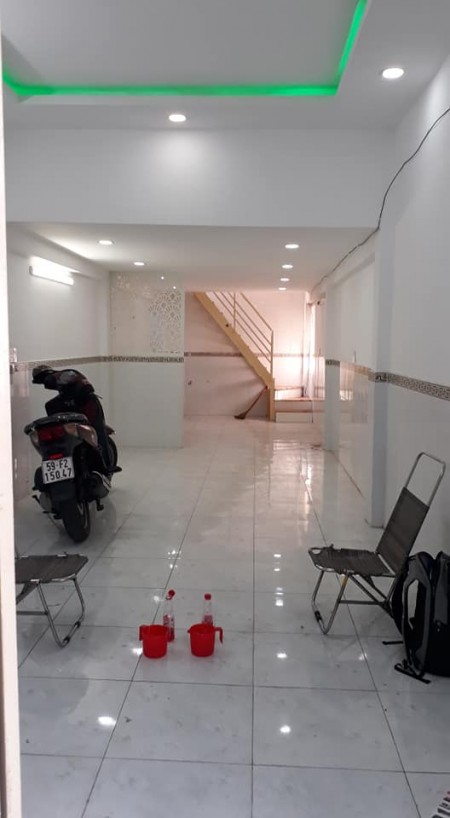 Bán Nhà Quận 6 hẽm ba gác nhà xinh vào ở ngay Gía 3.35 Tỷ