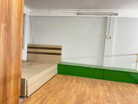 Bán Nhà Khương Trung 22m, Gần Ô Tô, Gần Phố, Khu Dân Chí Cao, Ngay Ngã Tư Sở Chỉ 1.75 Tỷ
