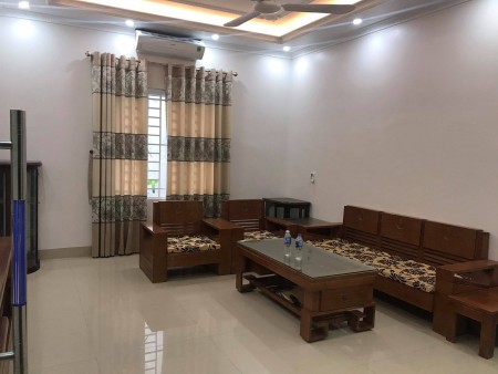 Bán nhà 4 tầng Nguyễn Viết Xuân, TP Hải Dương, 67.5m2, mt 4.5m, 3 tỷ 350