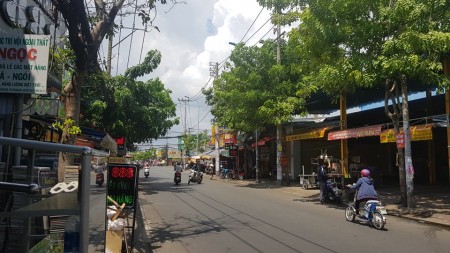 Bán nhà mặt tiền Hương Lộ 2, Quận Bình Tân, cho thuê 30 triệu/tháng, giá 9 tỷ 5