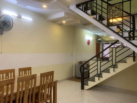 BÁN GẤP NHÀ QUẬN 10 4.7 tỷ ĐƯỜNG HÒA HẢO 45m vuông