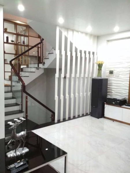 Bán nhà đường Phan Văn Trị gần CityLand, HXT chỉ hơn 19 tỷ có nhà BTCT chuẩn, LH0931572806