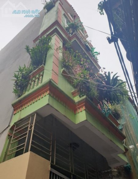Cần bán nhà phố Trương Định,Hai Bà Trưng 49,2 m2, 4 tầng, mặt tiền 3.2m chỉ 4 tỷ.