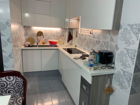 Bán gấp 50m22 tầng Âu Cơ Phường 10 Tân Bình giá 4 tỷ.