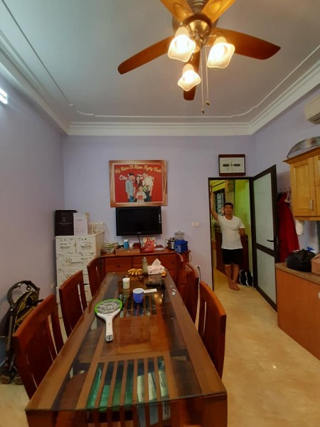 Đi đến slide 4