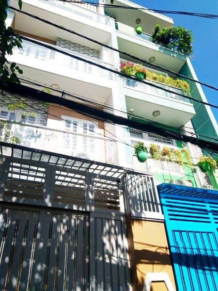 Bán nhà hẻm đường Gò Dầu, Tân Quý, quận Tân Phú, DT:4x13 3 lầu giá 6,5 tỷ