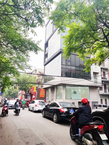 PHỐ NGUYỄN HOÀNG TÔN, KINH DOANH ĐỈNH, 120M, MT 4, GIÁ 27 TỶ