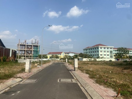 Cần bán gấp đất liền kề Villa Nguyễn Xiển, Trường Thạnh, Q9, từ 2.9 tỷ/nền SR, XDTD.