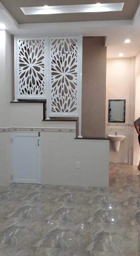 Bán nhà hẻm khu đường Hoàng Sa Trường Sa, 43m2, 4 tỷ 1, Tân Bình