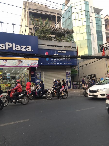 Cho thuê NNC Mặt tiền Cách Mạng Tháng Tám, P.10, Q.3.