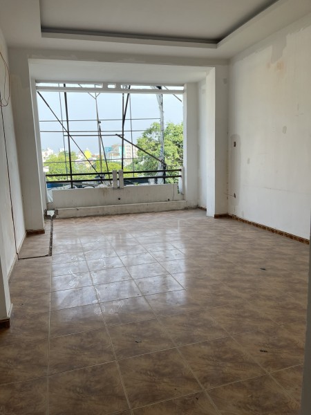 CHDV Xuân Hồng, Trệt 4 lầu, sau cải tạo full 9 phòng, chốt 30tr/th.