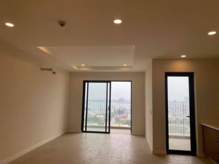 GIA ĐÌNH NHẤT TRÍ BÁN CĂN GÓC 3N/118M2 KOSMO TÂY HỒ FULL ĐỒ VS GIÁ 4.9 TỶ VIEW HỒ TÂY