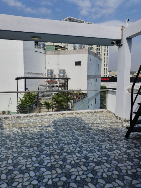CÁCH MẶT TIỀN LÊ QUANG ĐỊNH CHỈ 20M DT 57M2 5 TẦNG HẺM XE TẢI ĐẬU CỬA GIÁ 7 TỶ 7