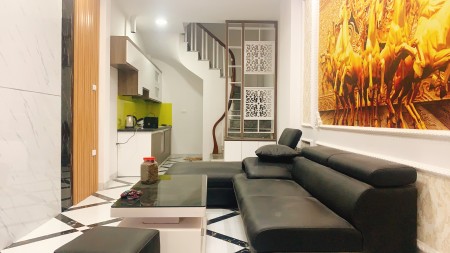 Bán nhà xây mới gần ngay mặt ngõ ôtô An Dương Vương- Phú Thượng full nội thất, Giá 2,25 Tỷ. LH 0966286718
