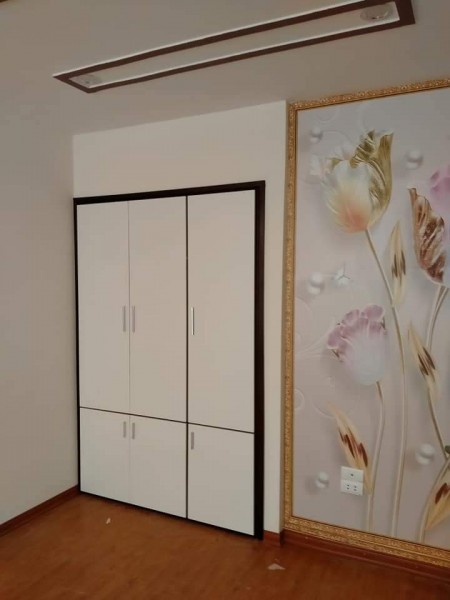 Phan Đình Giót 30m2x 5 tầng MT 5.5m cách trục chính Quang Trung 100m giá 3.2 tỷ