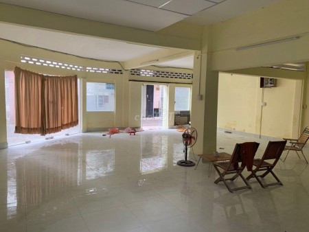 Cho thuê biệt thự hẻm xe tải đường Nguyễn Trọng Tuyển Phú Nhuận