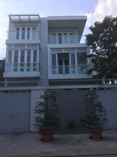 CHO THUÊ VILLA 420M2 GARA,TRỆT 2 LẦU 5 PHÒNG AN PHÚ QUẬN 2