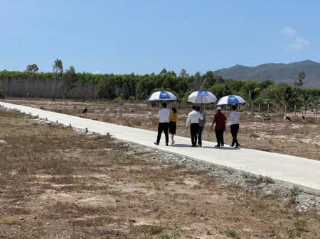 Đi đến slide 4