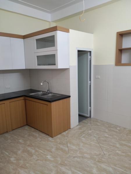 Siêu phẩm có 1 0 2 đường Hoàng Mai 37m2 x 4 Tầng, ô tô vô tận ngõ, giá 3.5 Tỷ