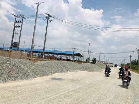 Đất nền thổ cư 100% gần KCN Đức Hòa SHR DT 100m2 giá 1 tỷ 7