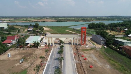 Đất nền liền kề sân golf Tân Mỹ - Long An của tập đoàn Trần Anh, SHR, diện tích đa dạng, giá chỉ từ 10tr- 16tr/m2.