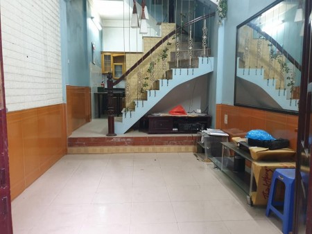 Giảng Võ, La Thành 50m ra phố, ba gác đỗ cửa,20m2 giá 1*** tỷ