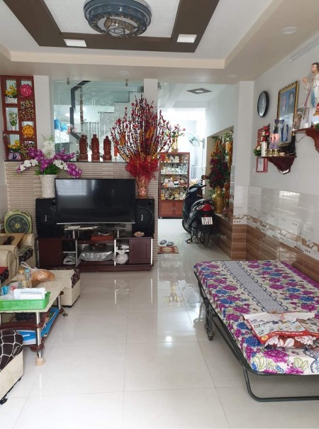 Nhà đẹp Nguyễn Sơn Tân Phú 52m2 chỉ 4tỷ2 gần BigC 0964134846