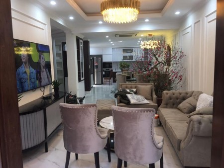 Phố Giang Văn Minh – Ba Đình, 95mx5T, mặt tiền 7m, gara ô tô nhà đẹp.