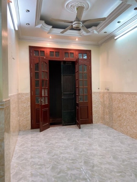HIẾM ! Bán nhà Thái Thịnh, Oto 20m, 33*4T, MT 3.6m, 2.8 tỷ, 0888104444