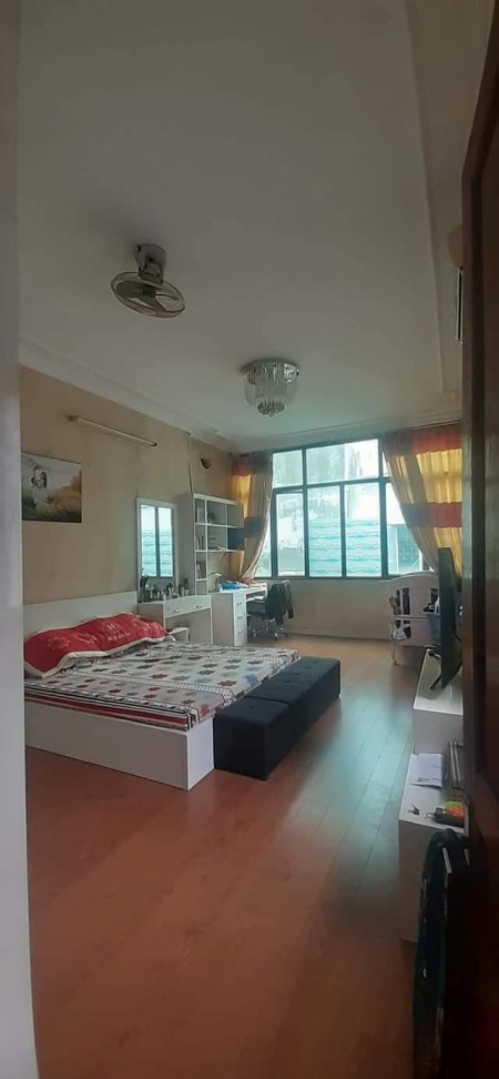 Đi đến slide 4