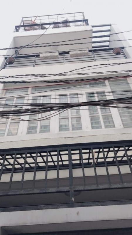 Bán nhà gần ngã tư Bảy Hiền, quận Tân Bình, HXH, giá rẻ
