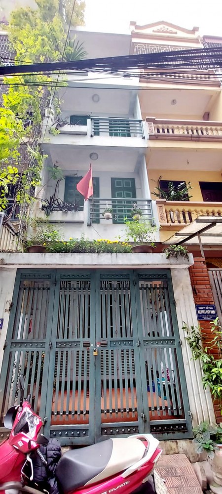 Bán nhà Nguyễn Khánh Toàn, phân lô, ô tô, kinh doanh, nhỉnh 6 tỷ