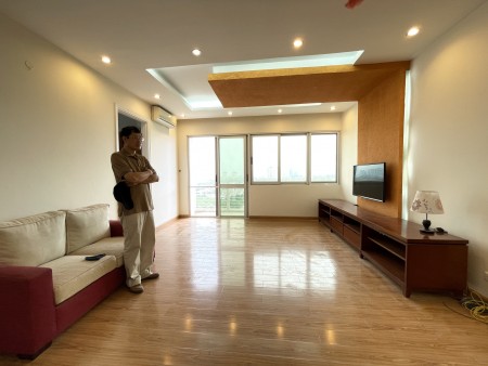 Cho thuê Ciputra- Tầng cao Full nội thất Diện tích rỗng rãi 154m2 Giá chỉ 21 triệu
