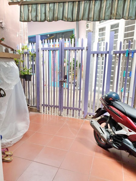 Nhà 64.8m²/lầu/3PN hẻm 314 Âu Dương Lân P3 Q8