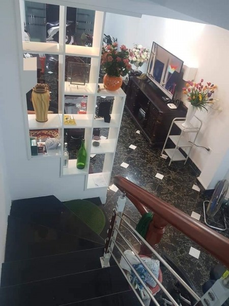 BÁN NHÀ PHỐ 8-3, MỚI, ĐẸP, Ở LUÔN, 5T 36M GIÁ 3,5 TỶ