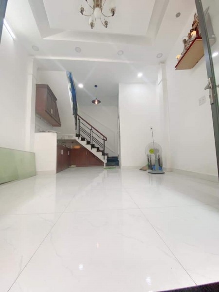 Bán nhà siêu đẹp đường Trần Hưng Đạo Quận 1