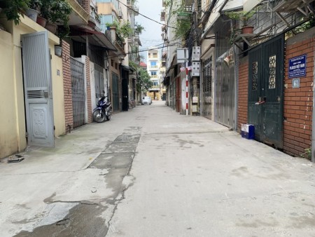 Bán nhà 4 tầng mới xây, đường ô tô tránh, tại Vũ Xuân Thiều.