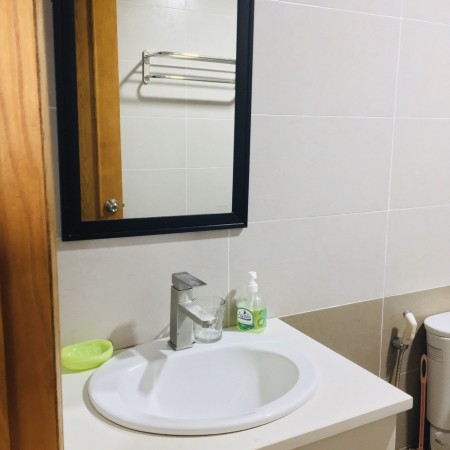 Chỉ còn 1 căn studio duy nhất tầng 7, dt 30 m2, view núi Sơn Trà, cầu Thuận Phước, ban công thoáng mát giá chỉ 4 tr/tháng. LH 0983750220