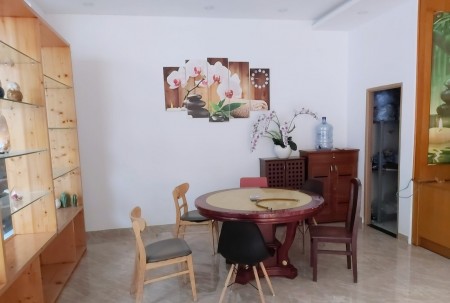 Cho thuê nhà nguyên căn 2 MT đường Nam Kỳ Khởi Nghĩa, Quận 3. (9.5x18m) trệt 2 lầu