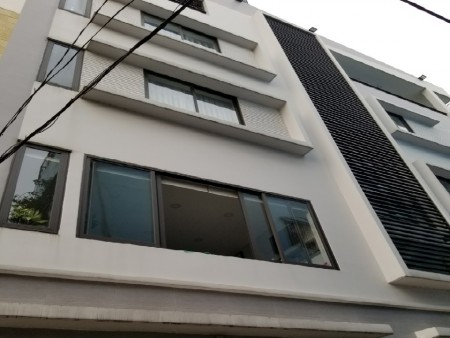 Bán nhà HXH 189 Hoàng Hoa Thám P.6 Bình Thạnh 5 Tầng, 74m2(6,2x12) Xe hơi ngủ nhà! 9,8 Tỷ