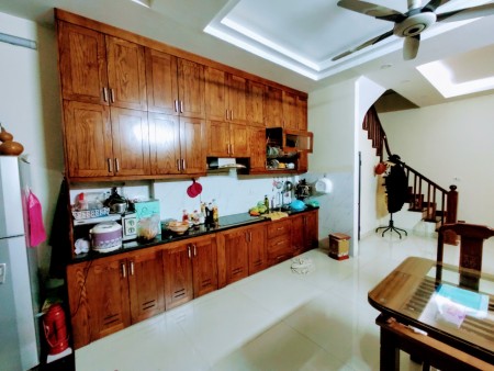 BÁN GẤP KHU PL PHƯƠNG MAI GIÁ 6.3 TỶ, 30MX4T. OTO ĐỖ, CĂN GÓC