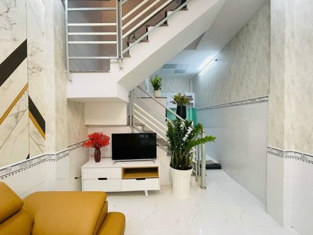 Hẻm Xe Hơi Lê Hồng Phong Q5 3 Lầu DTSD 80m2 Chỉ 5.6 Tỷ