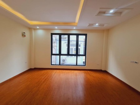 Nhà đẹp Thanh Xuân. Bán nhà ở ngay Nguyễn Trãi Sổ đỏ Chính chủ ,6T, 45m2