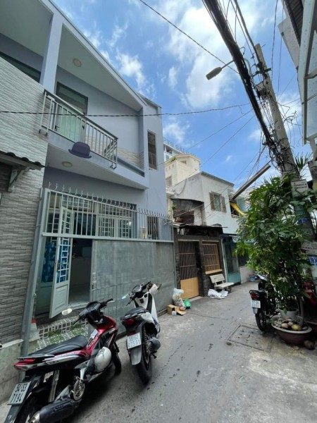 Bán gấp nhà riêng, KCX Tân Thuận, Q7, 56m2, 2 lầu, chỉ 4,65 tỷ!